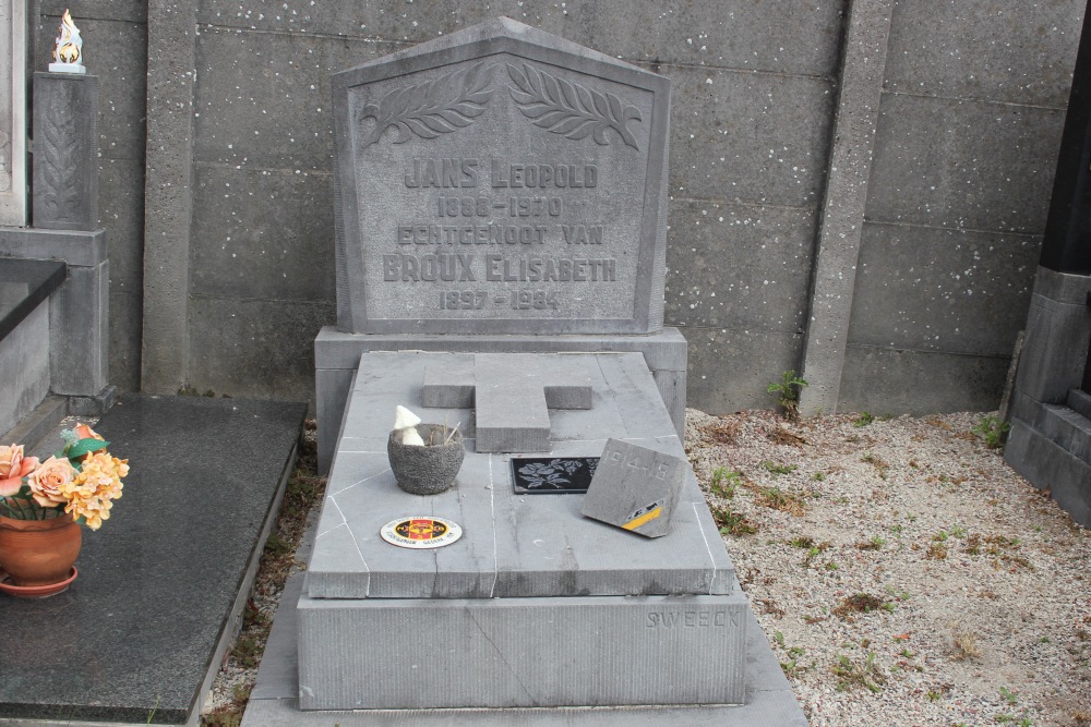 Belgian Graves Veterans Eigenbilzen #2