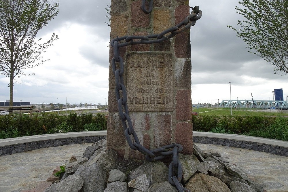 Oorlogsmonument Terneuzen #2
