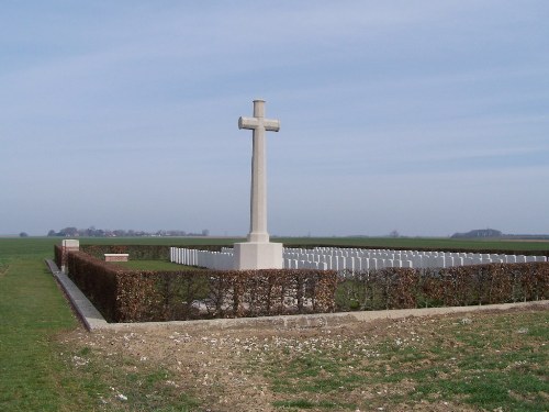 Commonwealth War Cemetery Frankfurt Trench