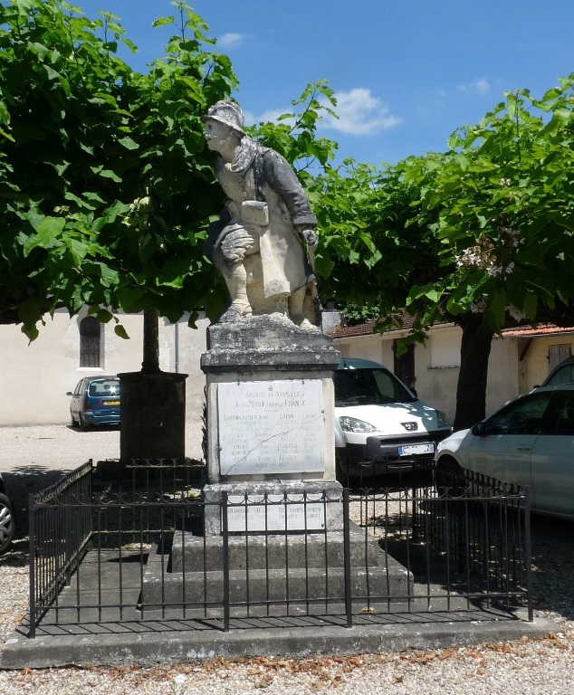 War Memorial Saint-André-et-Appelles #1