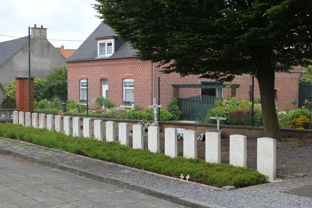 Commonwealth War Graves Esplechin #1