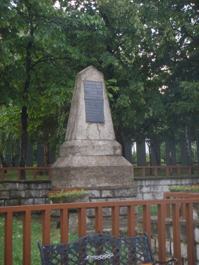 Oorlogsmonument Kravany #1