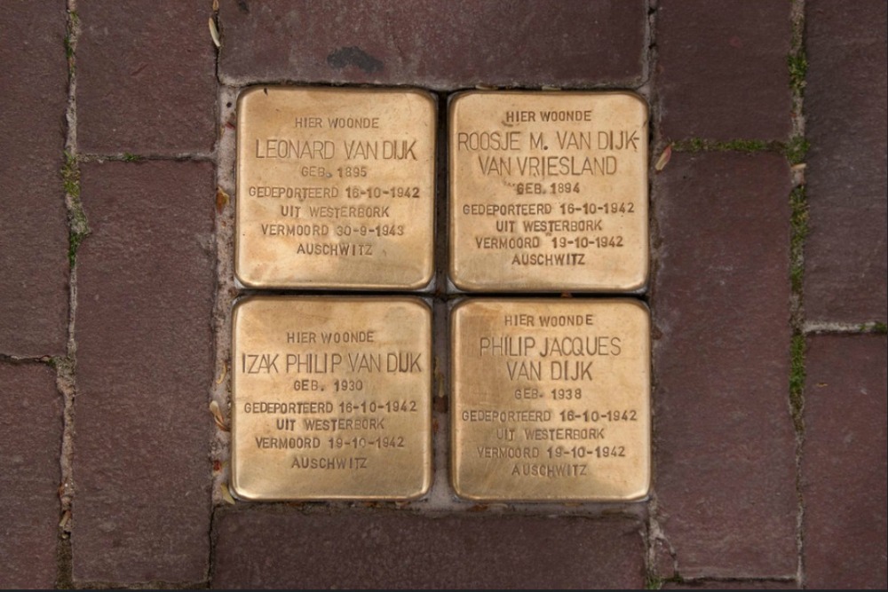 Stolpersteine Heuvel 40 (nu Heuvel 14)