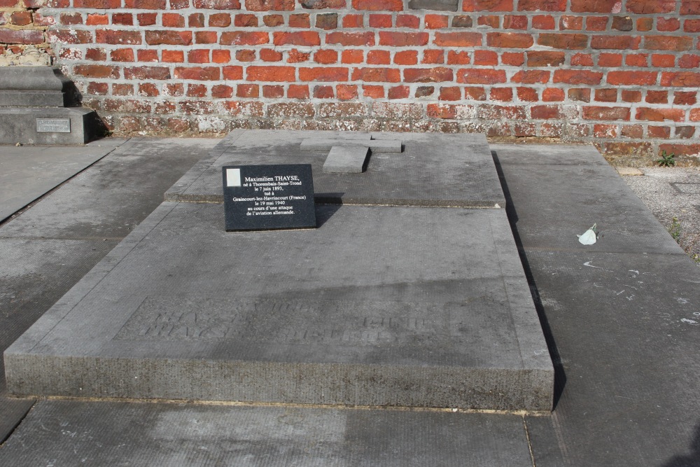 Belgische Oorlogsgraven Thorembais-Saint-Trond #2