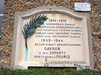 War Memorial Davron #1
