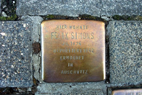 Stumbling Stones Gluckstraße 12 #3