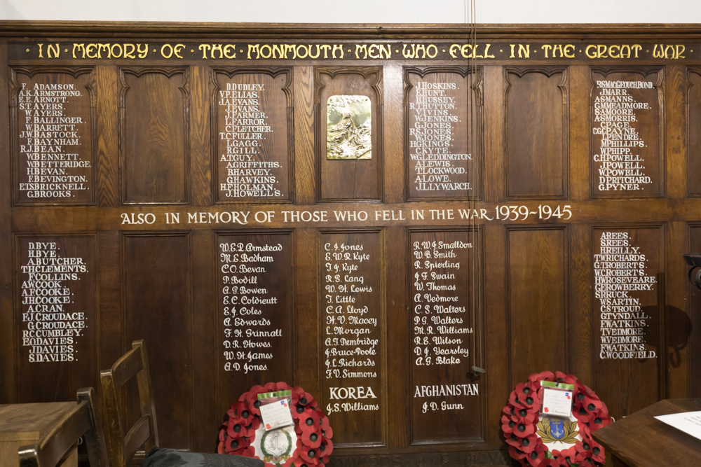 Oorlogsmonument St. Mary Priory Church Monmouth #1