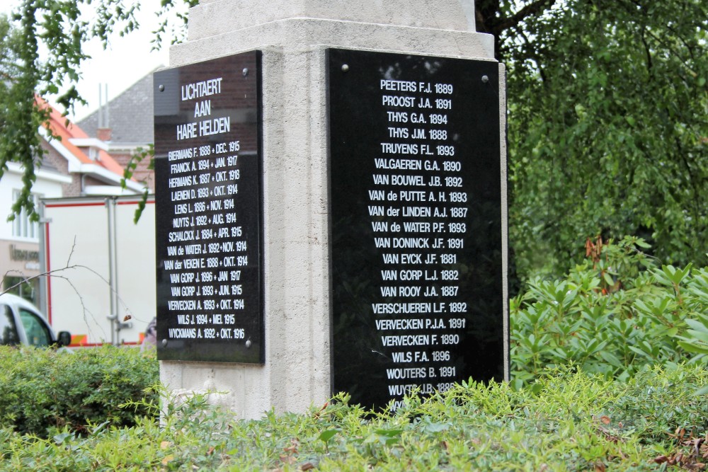 War Memorial Lichtaart #4