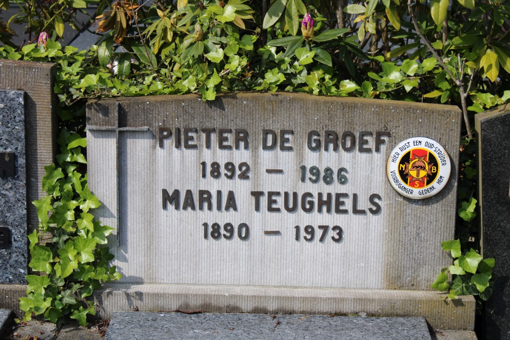 Belgian Graves Veterans Humbeek #1