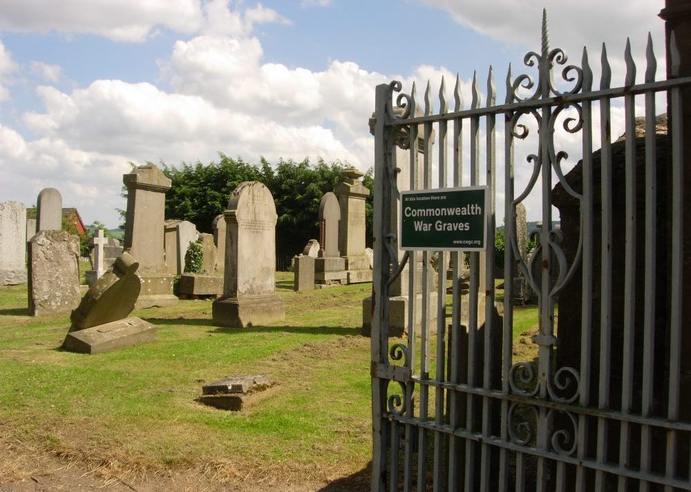 Commonwealth War Graves Errol Cemetery #1