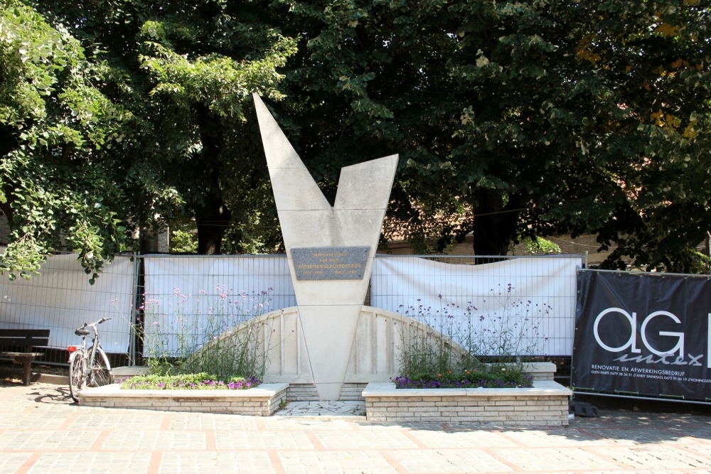 Oorlogsmonument Rumbeke