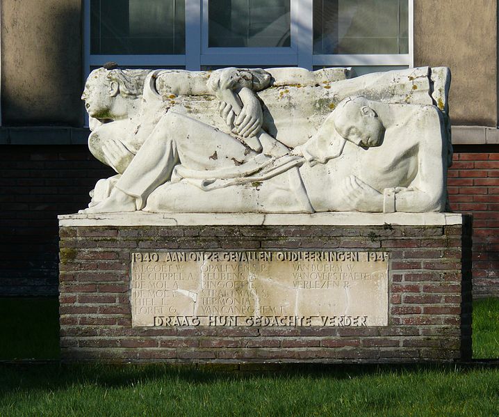 War Memorial Royal Atheneum of Dendermonde #1