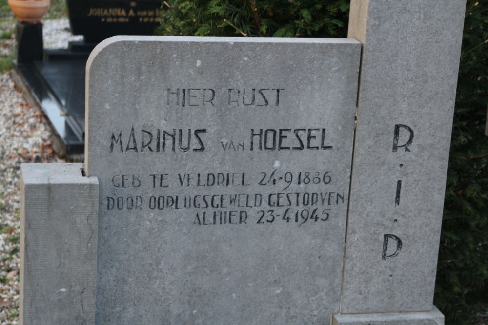 Graves Civilian Casualtys Roman Catholic Cemetery Velddriel