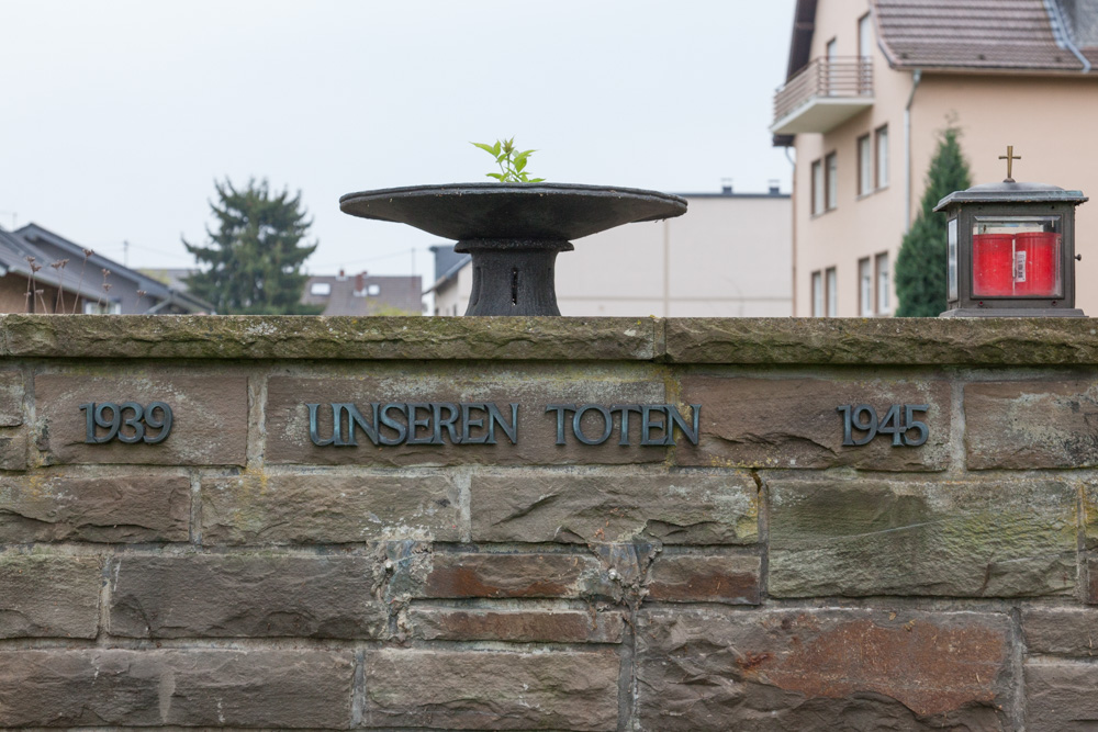 Oorlogsmonument Remagen #2