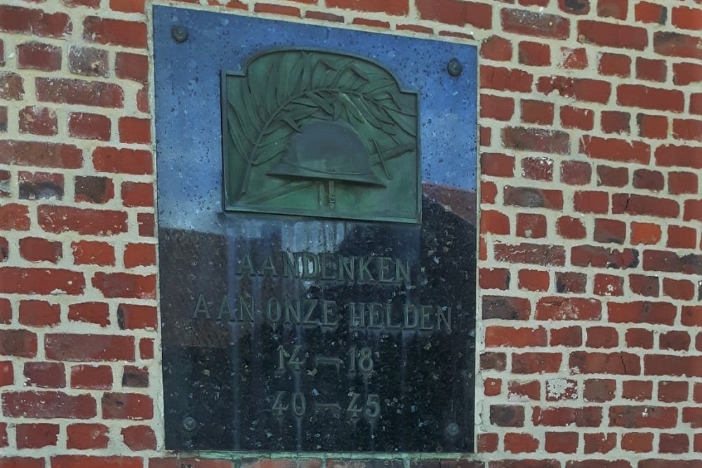 Oorlogsmonument Everbeek-Boven #1