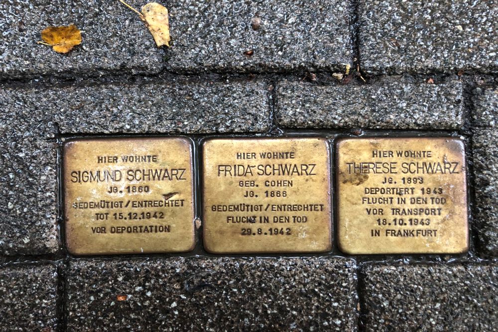 Stolpersteine Adelheidstrae 54