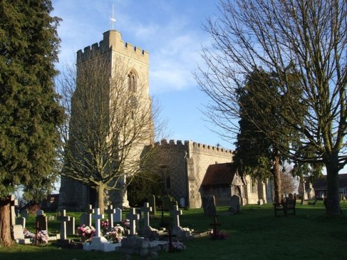 Oorlogsgraf van het Gemenebest All Saints Churchyard