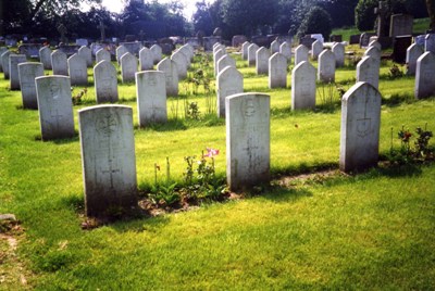 Oorlogsgraven Whitchurch Cemetery #1