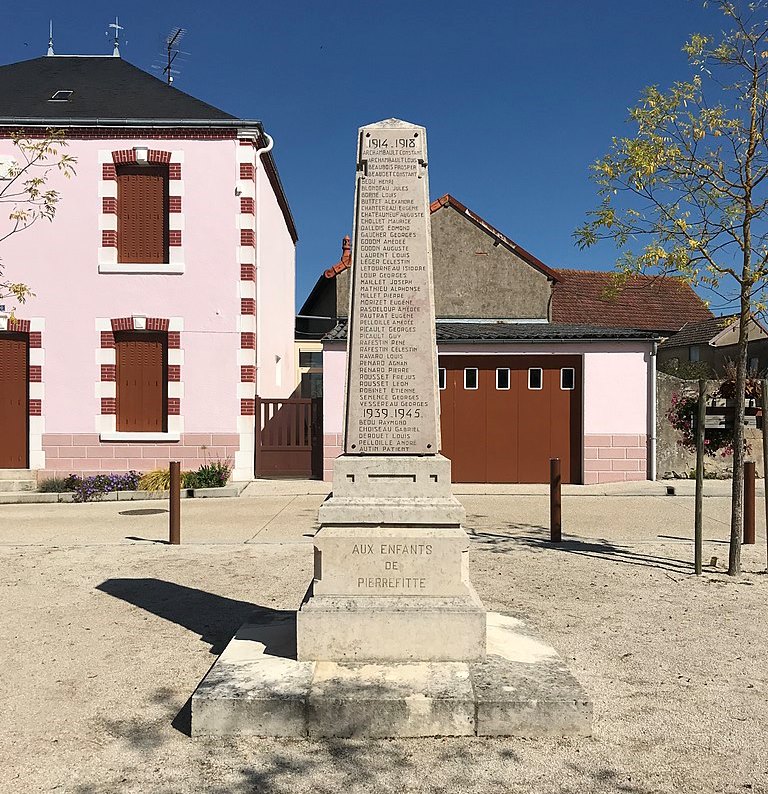 War Memorial Pierrefitte-s-Bois
