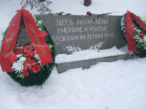 Soviet War graves Tarkhovka #3