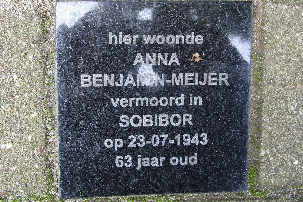 Memorial Stones Frederik van Blankenheymstraat 47 #2