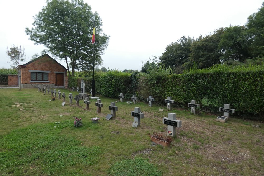 Belgian Graves Veterans Sint-Martens-Voeren #2