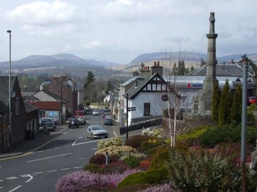 Oorlogsmonument Crieff #1