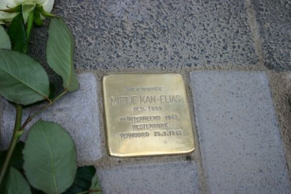 Stolpersteine Wassenberghstraat 23 #1