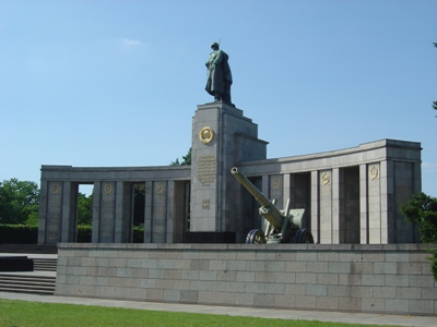 Soviet War Memorial (Tiergarten) #3