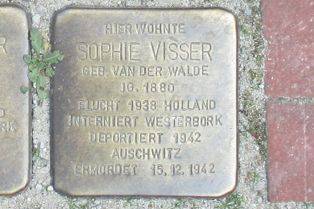 Stolpersteine Am Hinter Tief 4 #4