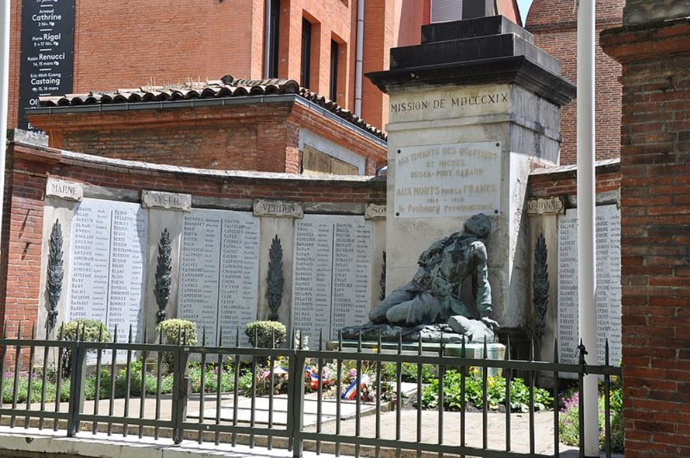 Oorlogsmonument Saint-Michel, Busca en Port-Garaud #1