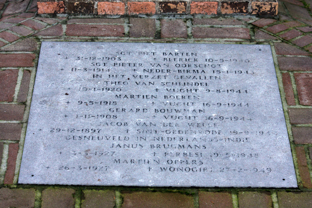War Memorial Sint-Oedenrode #3