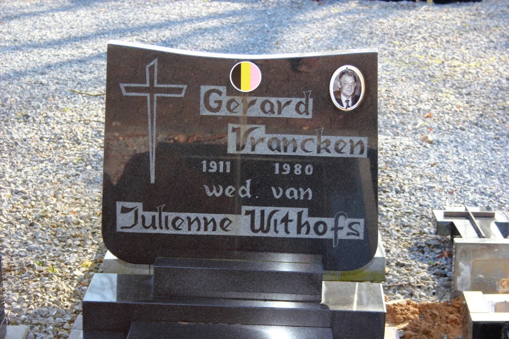 Belgian Graves Veterans Groot-Gelmen Cemetery #2