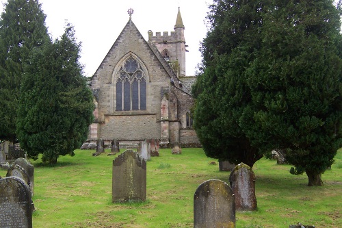 Oorlogsgraf van het Gemenebest St. Lawrence Churchyard