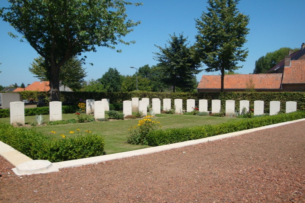 Commonwealth War Graves Kemmel #1