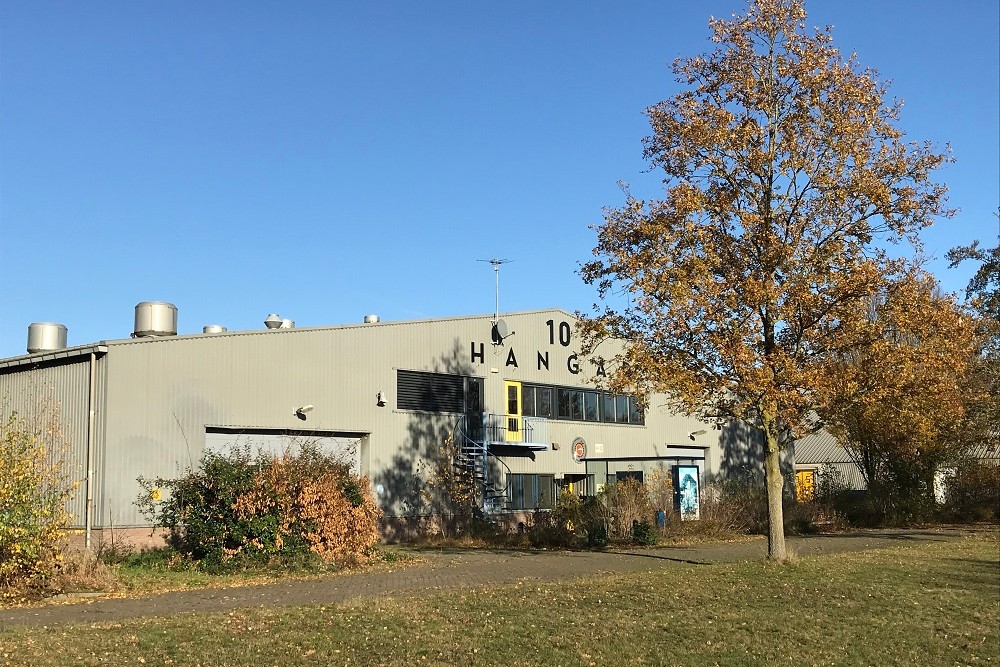 Hangar 10 Airport Twente #2