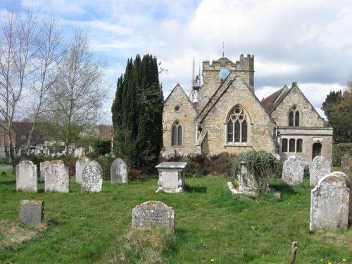 Commonwealth War Grave East Hoatly Churchyard