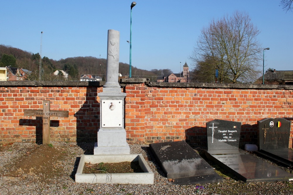 Belgian War Grave Linden