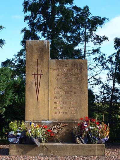 Monument Omgekomen Verzetsstrijders Montmarin #2