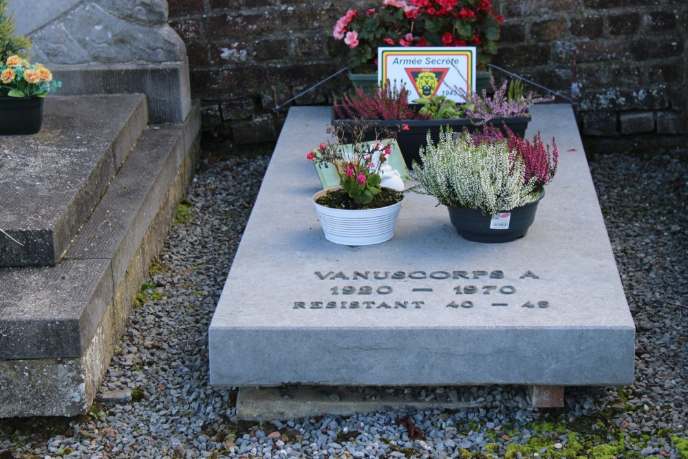Belgische Graven Oudstrijders Thieu	 #4