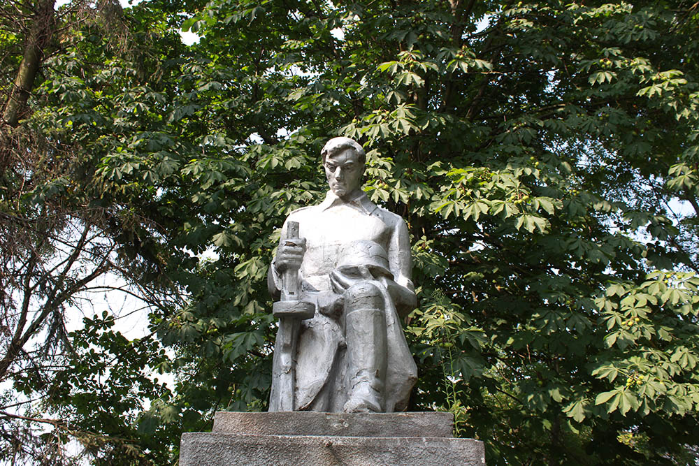 Oorlogsmonument Slobidka #1