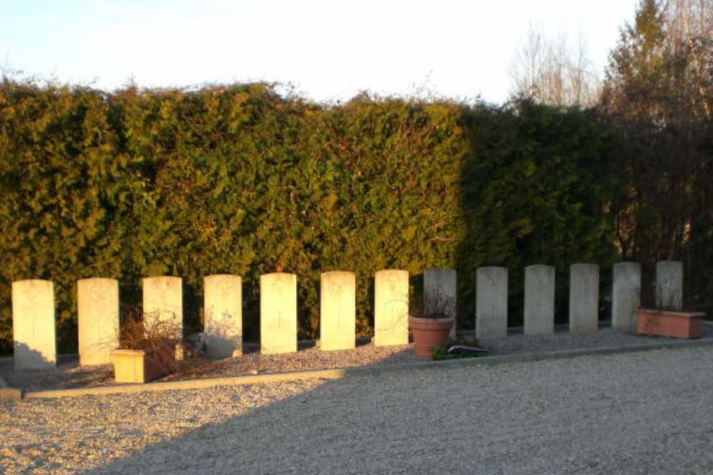 Oorlogsgraven van het Gemenebest Trouans-le-Petit #1