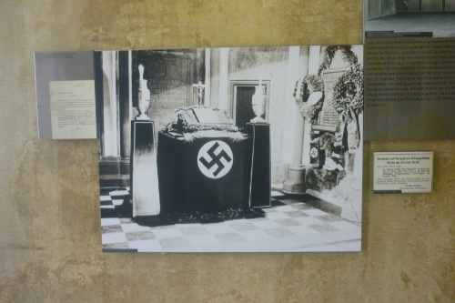 Documentation Centre National-Socialism #3