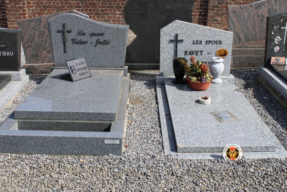Belgian Graves Veterans Mont-Saint-André #2