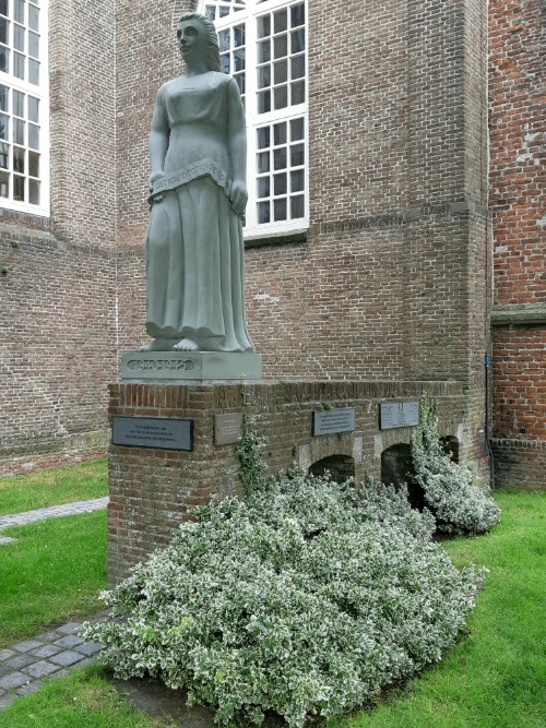 War memorial Sneek