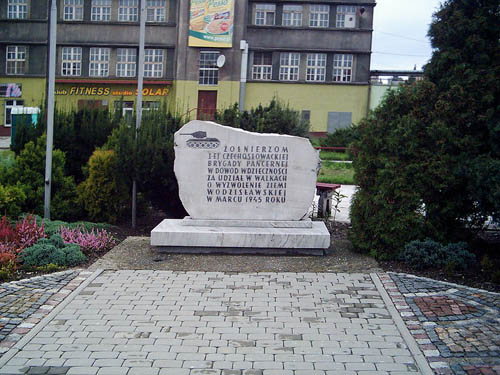 Memorial Stone 1st Independent Armoured Brigade #1