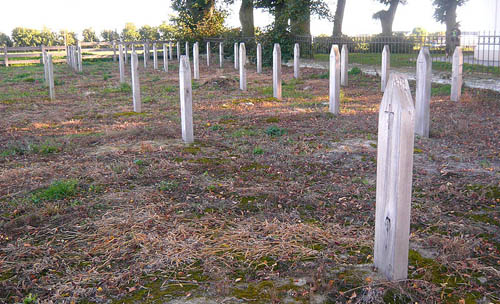 Dratw German-Russian War Cemetery Dratw #1