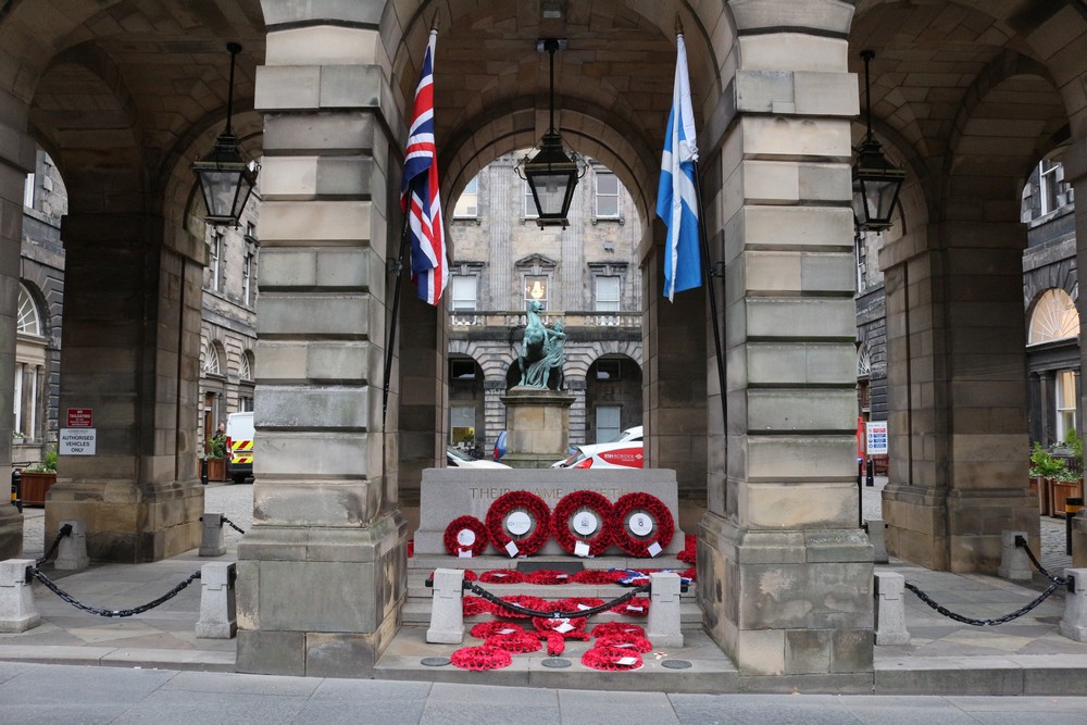 Oorlogsmonument City Chambers Edinburgh