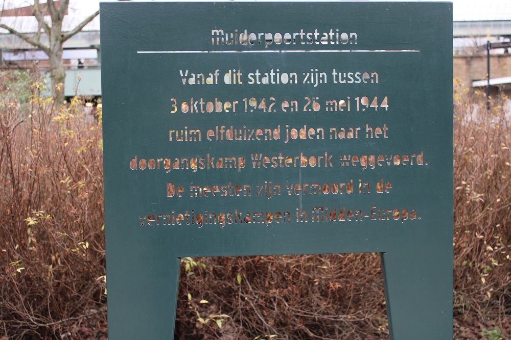 Deportation Memorial Muiderpoortstation #2