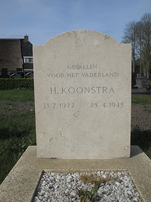Dutch War Grave N.H. Churchyard #4